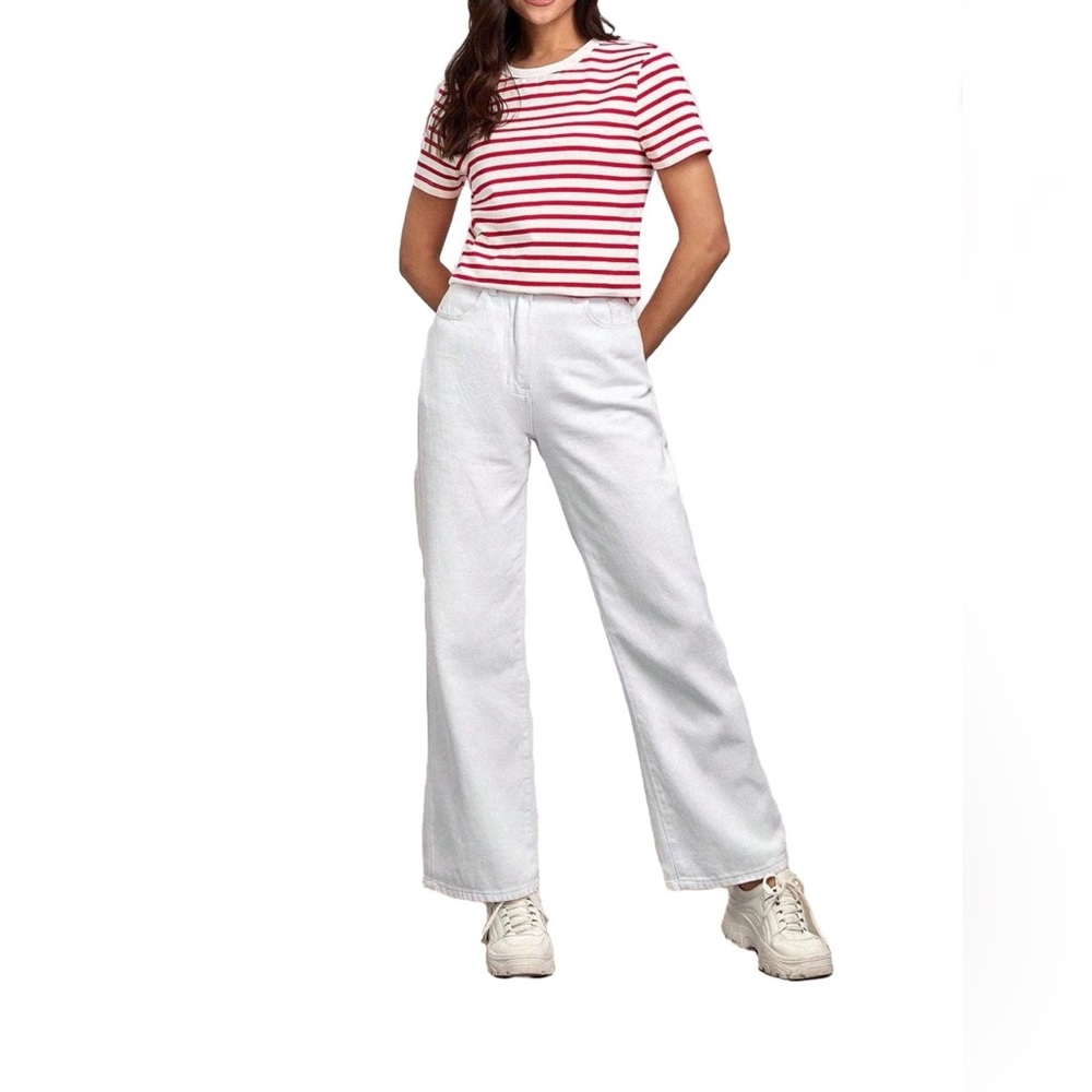 levi's t-shirt for women white with red  strips short sleeves Small
